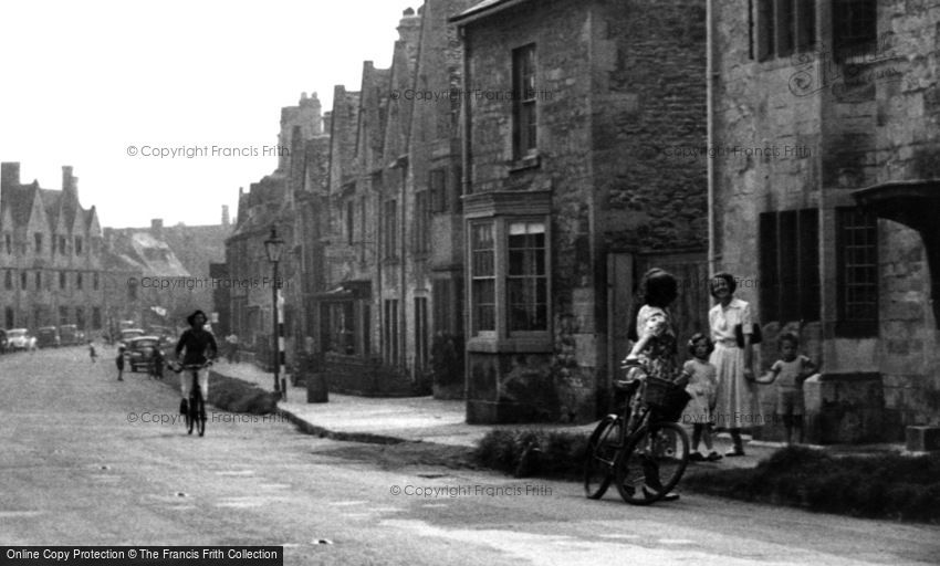 Chipping Campden, High Street c1950