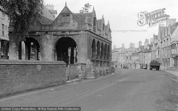 Photo of Chipping Campden, The Market Hall c.1949