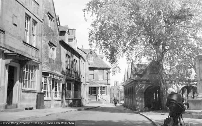 Photo of Chipping Campden, The Wool Market c.1960
