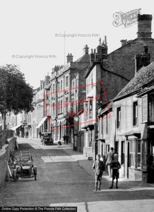 Photo of Chipping Norton, Market Street c.1945