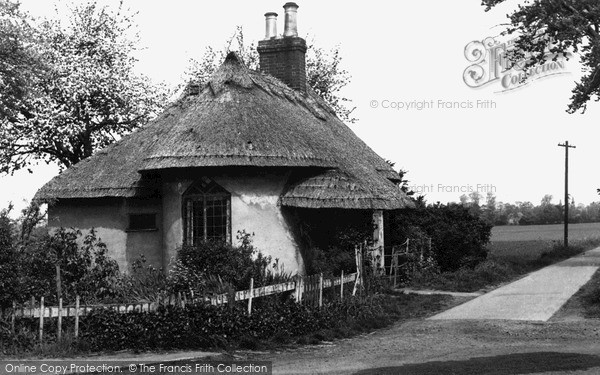 Photo of Chipping Ongar, The Lodge, Shelley Hall c.1950