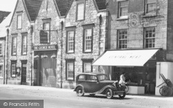 Broad Street, The George Hotel And The Butchers c.1950, Chipping Sodbury