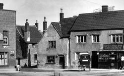 Hairdressers 1904, Chipping Sodbury
