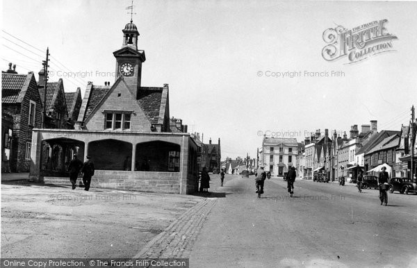 Photo of Chipping Sodbury, The Clock Tower c.1955