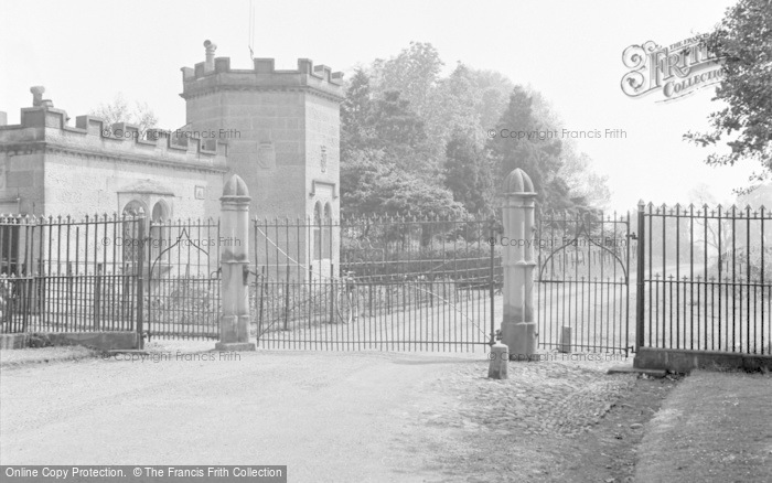 Photo of Chirk, Brynkinalt Gates And Lodge 1959