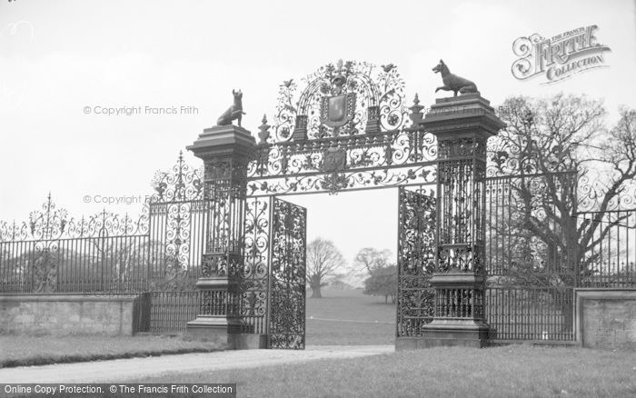 Photo of Chirk, Castle Gates 1939