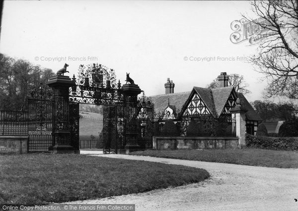 Photo of Chirk, Castle Gates And Lodge 1939