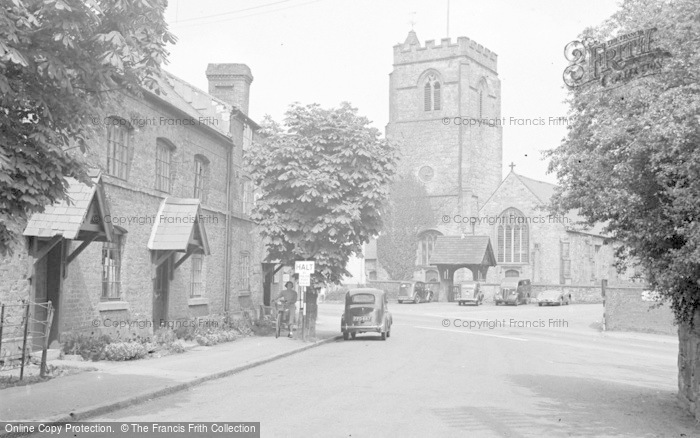 Photo of Chirk, St Mary's Church 1955
