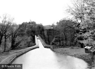 Chirk, the Aqueduct 1939