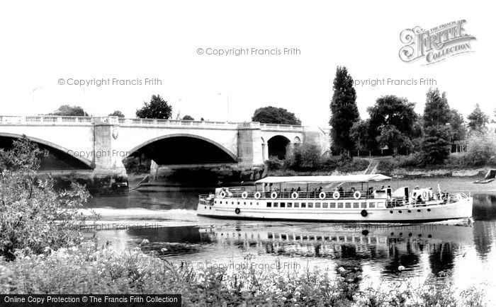 Photo of Chiswick, Chiswick Bridge c.1960