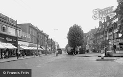 High Road 1961, Chiswick
