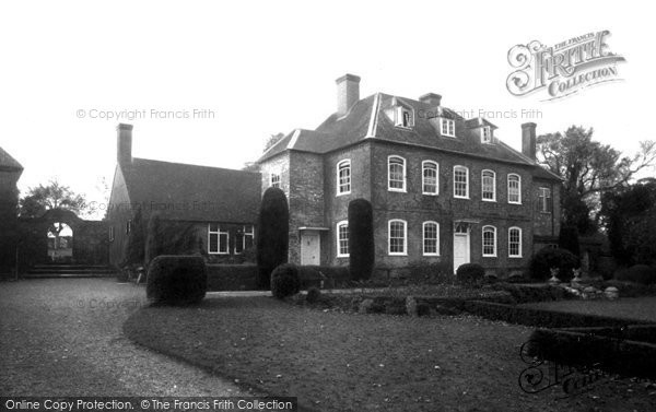 Photo of Cholderton, The Manor House c.1955