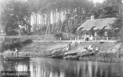 Blackwater Ferry c.1910, Christchurch