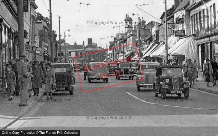 Photo of Christchurch, High Street c.1955