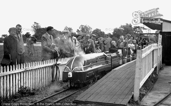 Photo of Christchurch, Miniature Railway, Wick Ferry Holiday Camp c.1955