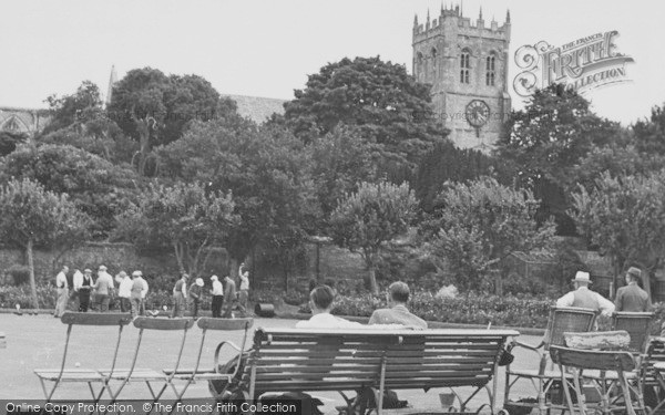 Photo of Christchurch, Priory From Bowling Green c.1955