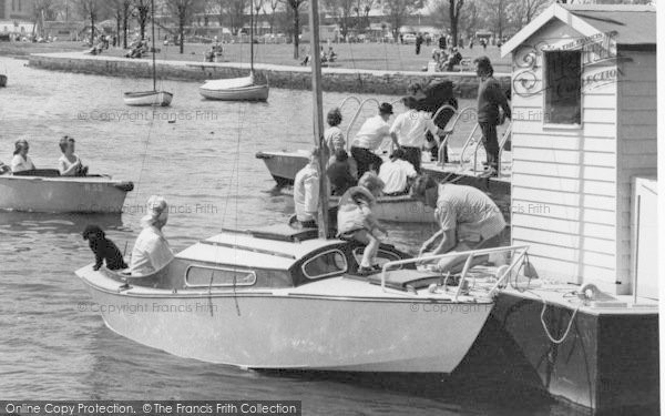 Photo of Christchurch, Quayside, Boating c.1960