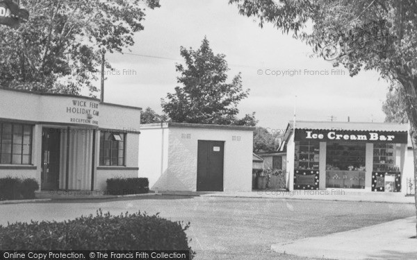 Photo of Christchurch, Wick Ferry Holiday Camp Entrance c.1955