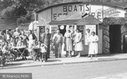 Wick Ferry Holiday Camp, People By The Kiosk c.1955, Christchurch