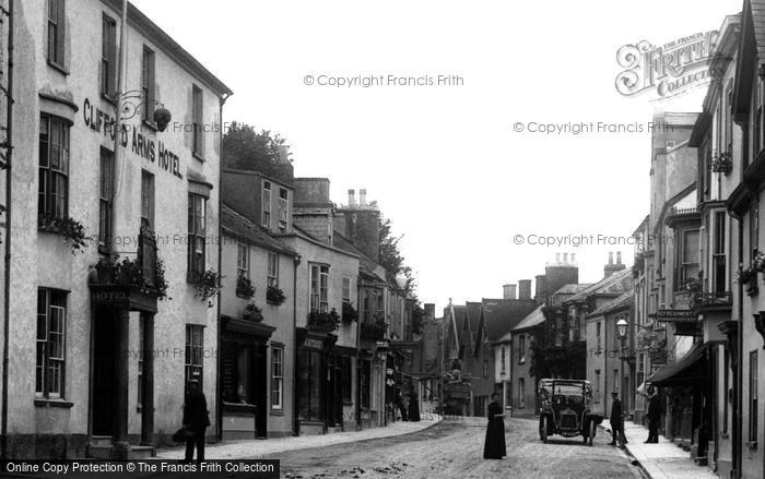 Photo of Chudleigh, Clifford Arms Hotel, Fore Street 1907