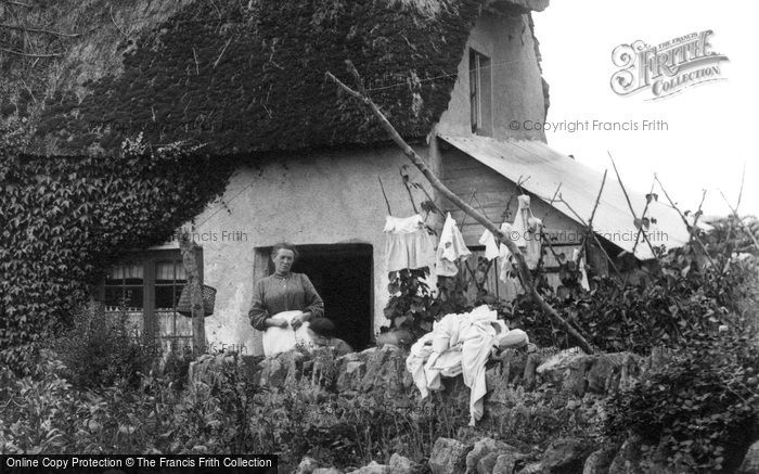 Photo of Chudleigh Knighton, Washing Day 1907