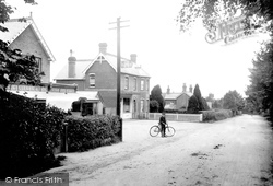 The Village 1910, Church Crookham