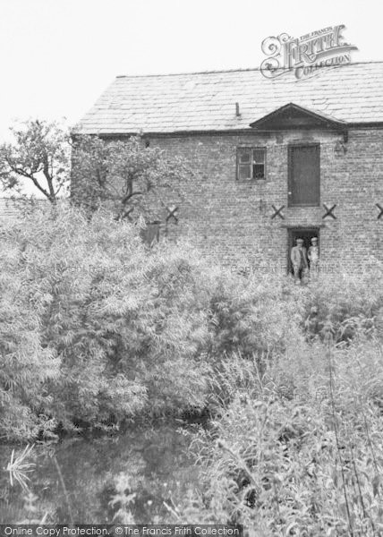 Photo of Church Minshull, Men At The Old Mill c.1955