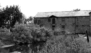 The Old Mill c.1955, Church Minshull