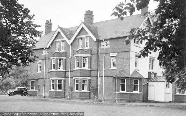 Photo of Church Stretton, Denehurst Hotel c.1955