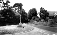 The Memorial c.1960, Churchill