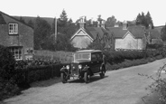 Car 1933, Churt