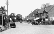 The Crossways 1936, Churt