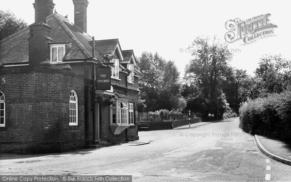 Photo of Churt, The Crossways Inn c.1965