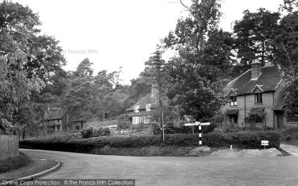 Photo of Churt, Wayside, Farnham Road 1932