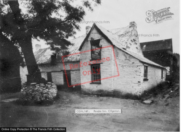 Photo of Cilgerran, The Pendre Inn c.1955