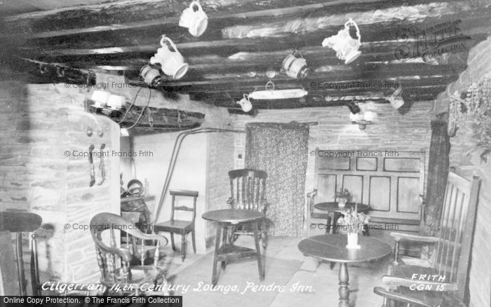 Photo of Cilgerran, The Pendre Inn Lounge c.1955