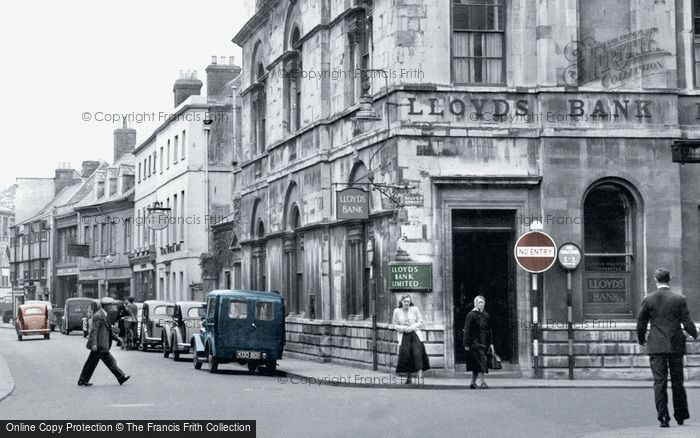 Photo of Cirencester, Castle Street c.1950