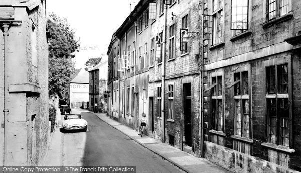 Photo of Cirencester, Coxwell Street c.1960