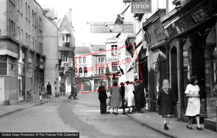 Photo of Cirencester, Cricklade Street c.1950