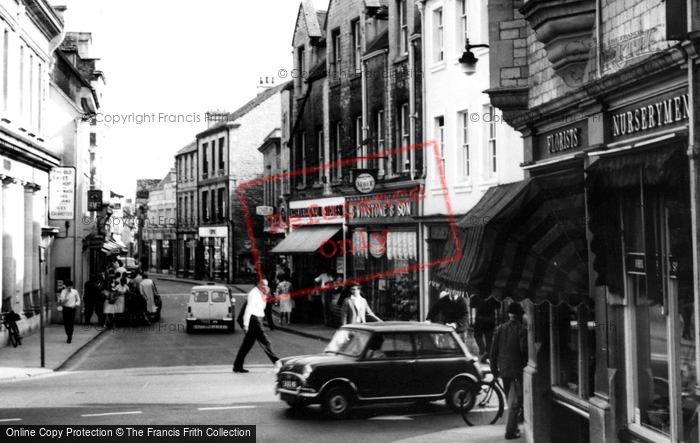 Photo of Cirencester, Cricklade Street c.1960