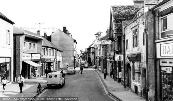 Photo of Cirencester, Cricklade Street c.1960