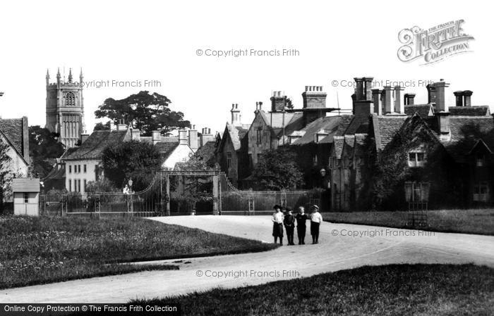 Photo of Cirencester, Entrance To Park 1898
