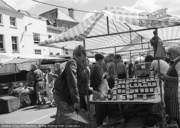 Photo of Cirencester, Farmers Market 2004