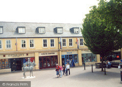 Ottakars 2004, Cirencester