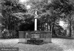Park, Old Cross 1898, Cirencester