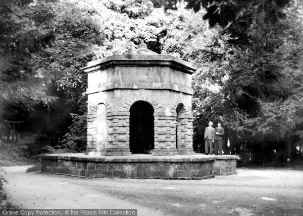 Photo of Cirencester, Park, The Hexagon c.1955