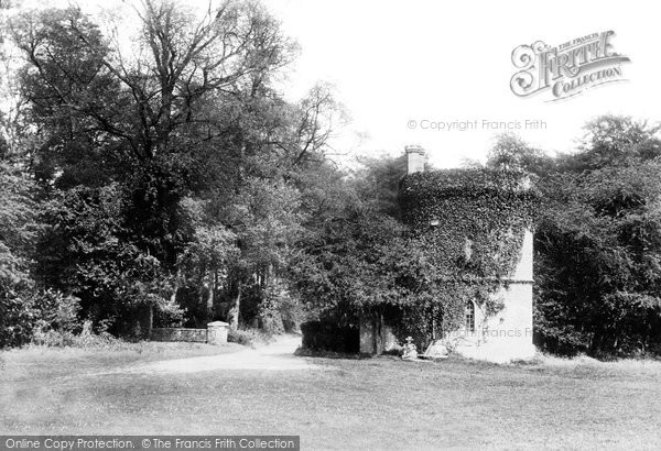 Photo of Cirencester, Round House, The Park 1898
