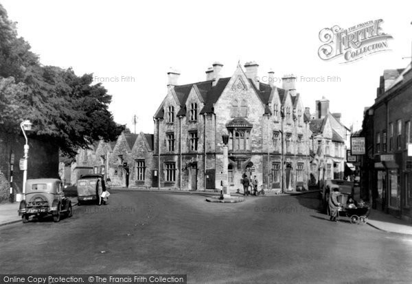 Photo of Cirencester, Tetbury Road c.1955