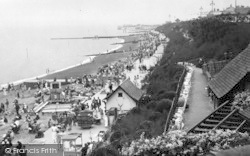 Clacton-on-Sea, Cliffs And Beach c.1950, Clacton-on-Sea