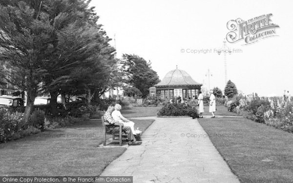 Photo of Clacton On Sea, Gardens c.1960